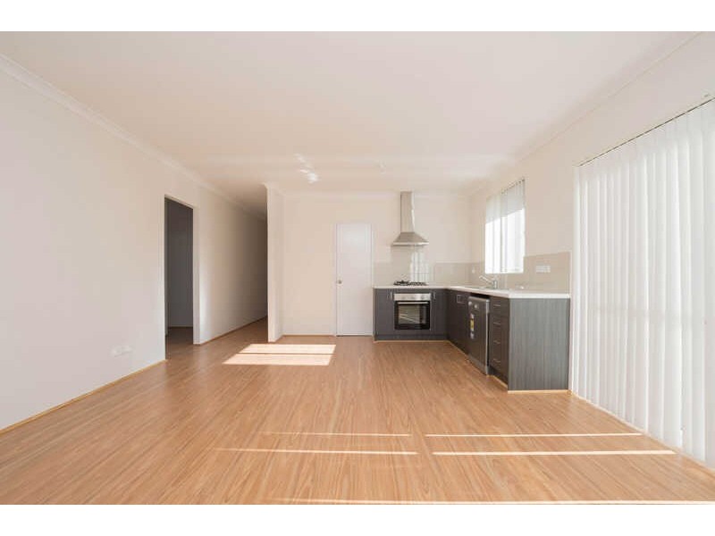 201C Treasure Road, Queens Park WA 6107