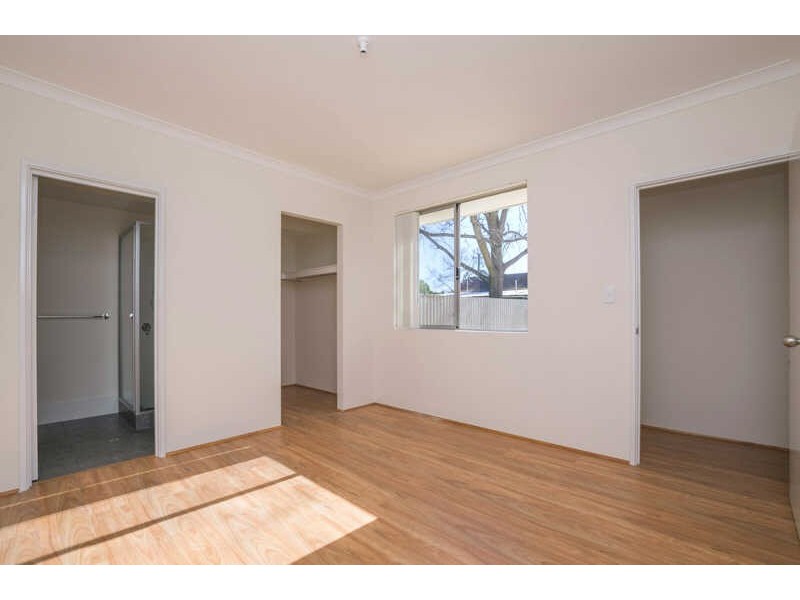 201C Treasure Road, Queens Park WA 6107