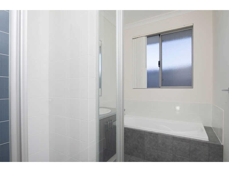 201C Treasure Road, Queens Park WA 6107