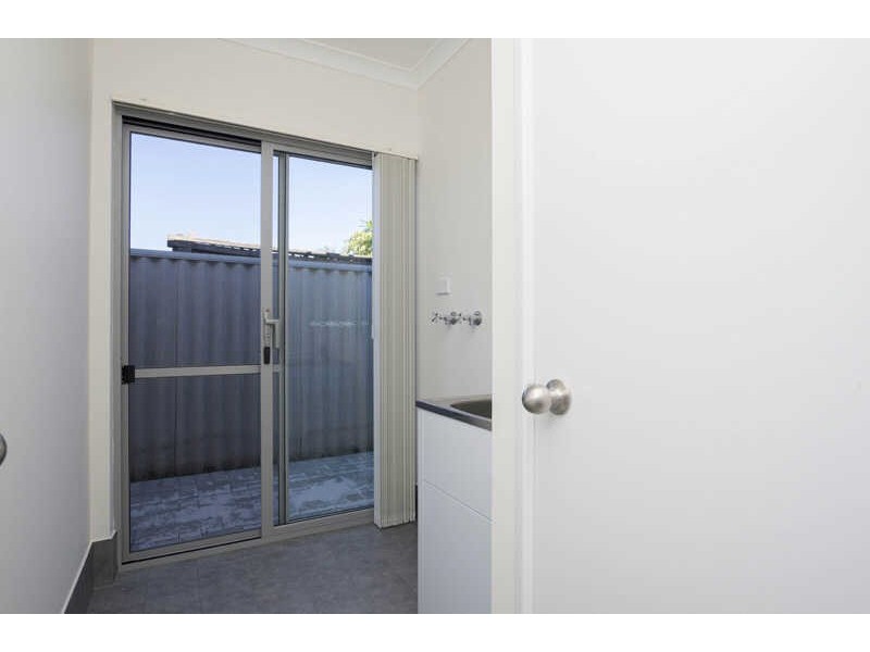 201C Treasure Road, Queens Park WA 6107