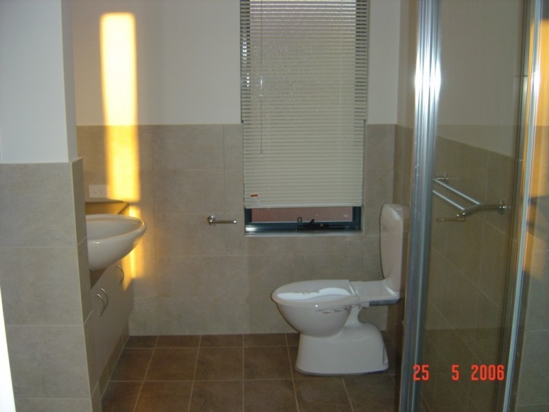 4/8 Hillcrest Road, Kewdale WA 6105