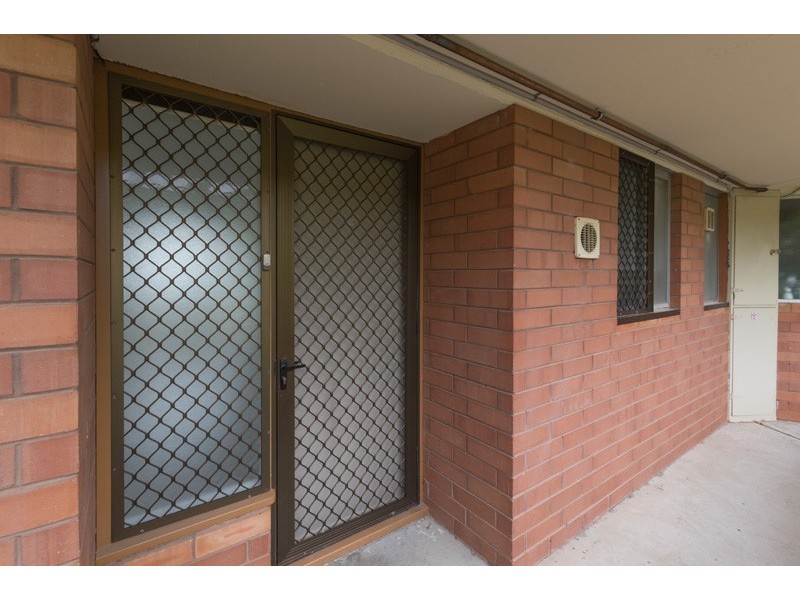 16D/49 Herdsman Parade, Wembley WA 6014