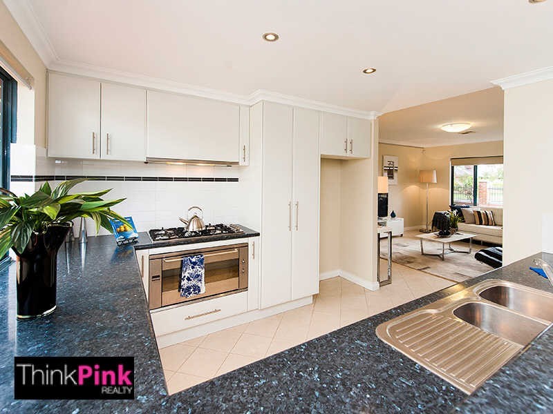 1/288 Fulham Street, Cloverdale WA 6105