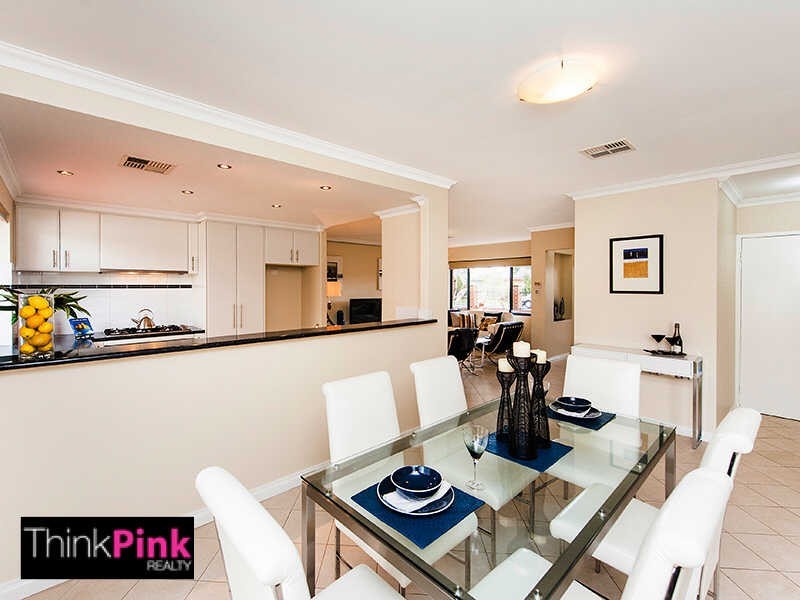 1/288 Fulham Street, Cloverdale WA 6105