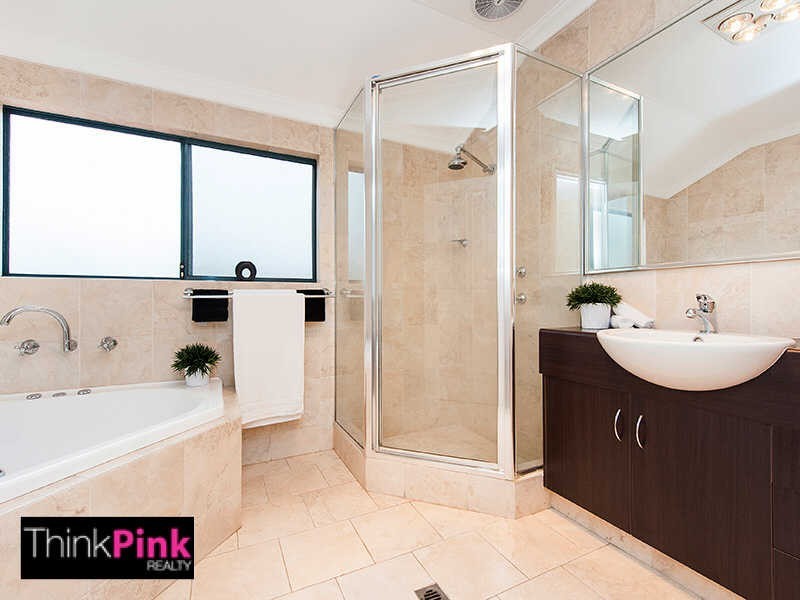 1/288 Fulham Street, Cloverdale WA 6105