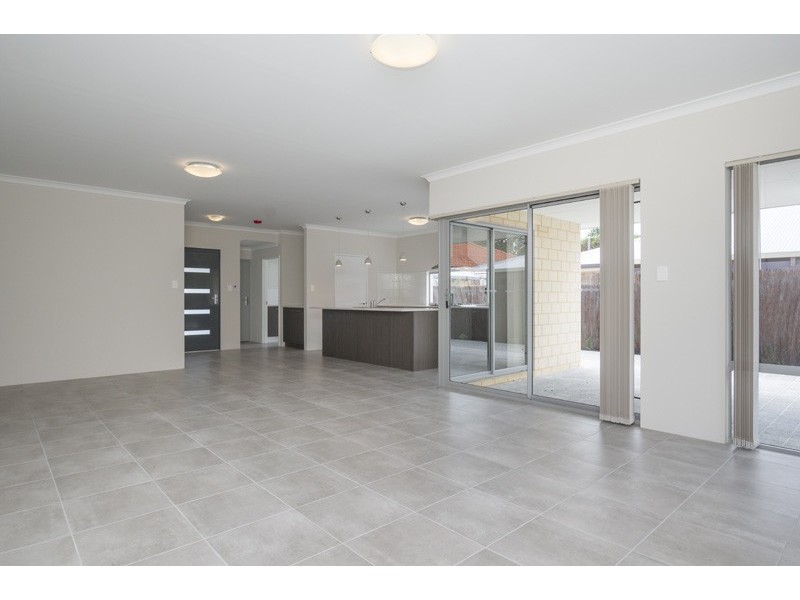 170B Roberts Road, Rivervale WA 6103
