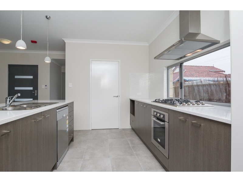 170B Roberts Road, Rivervale WA 6103