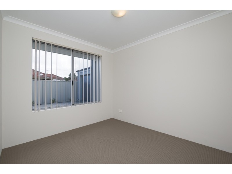 170B Roberts Road, Rivervale WA 6103