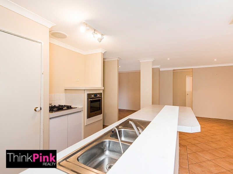 10 Brown Crescent, Seville Grove WA 6112