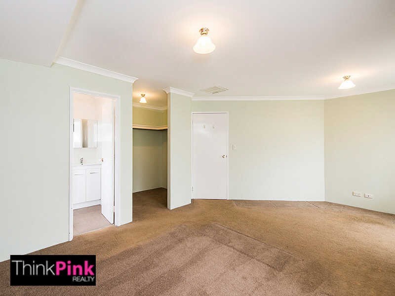 10 Brown Crescent, Seville Grove WA 6112