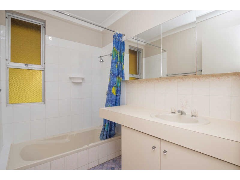 7 Morrit way, Parmelia WA 6167