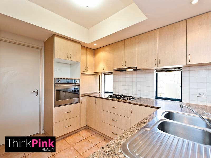 2/70 Fitzroy Road, Rivervale WA 6103