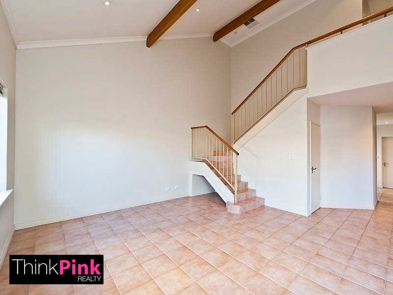 2/70 Fitzroy Road, Rivervale WA 6103