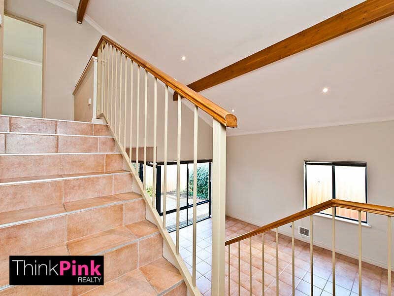 2/70 Fitzroy Road, Rivervale WA 6103