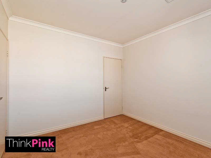 2/70 Fitzroy Road, Rivervale WA 6103