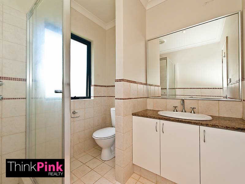 2/70 Fitzroy Road, Rivervale WA 6103