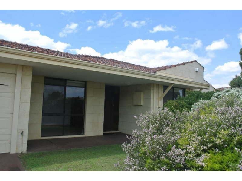 15 Monarch Court, Thornlie WA 6108