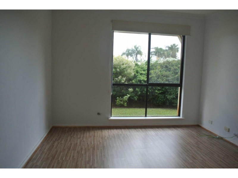 15 Monarch Court, Thornlie WA 6108