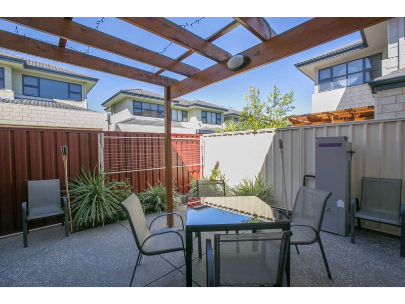 1, 20 Wallace Street, Belmont WA 6104