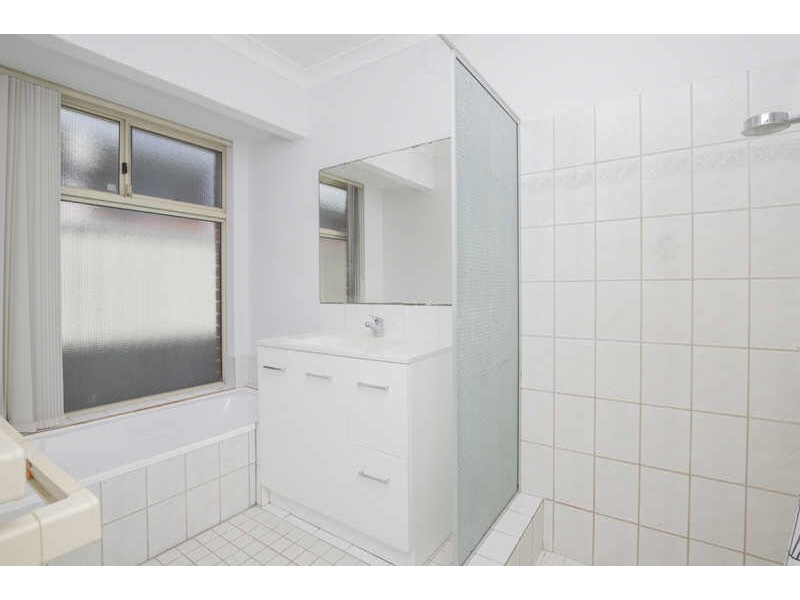 11B Colombo Street, Victoria Park WA 6100