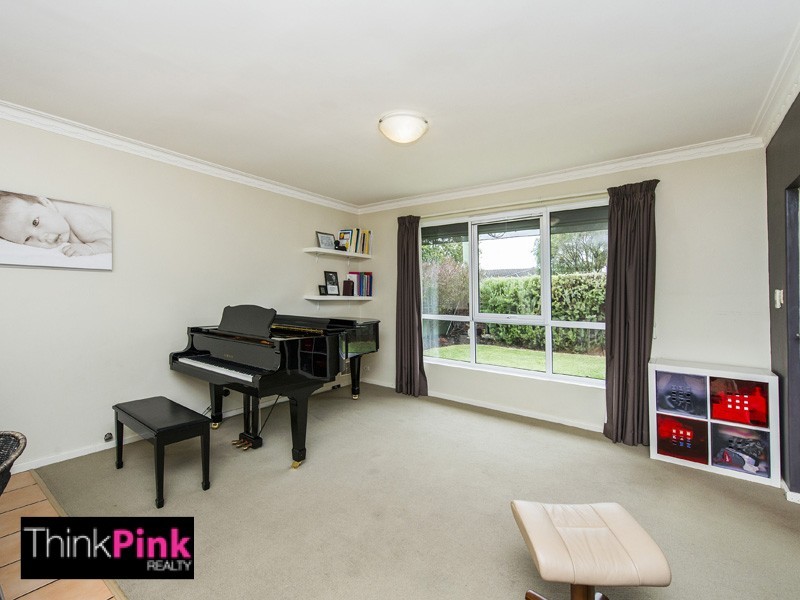 182 Surrey Road, Rivervale WA 6103