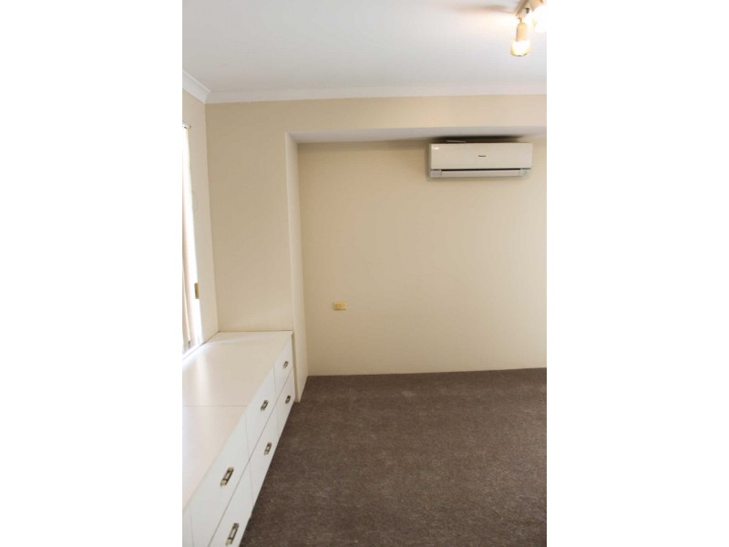 17B Carcoo Court, Beckenham WA 6107