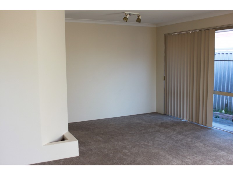 17B Carcoo Court, Beckenham WA 6107