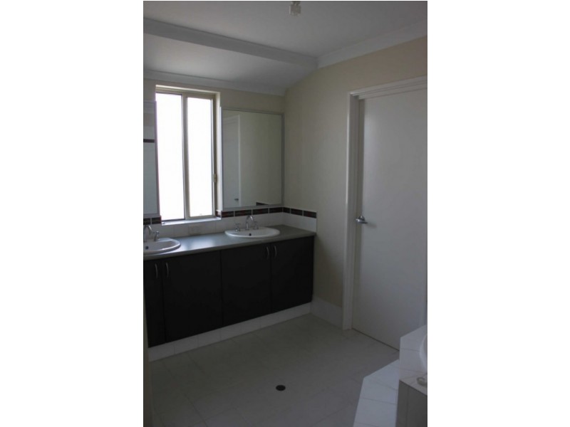 34 Pavonia Parade, Baldivis WA 6171