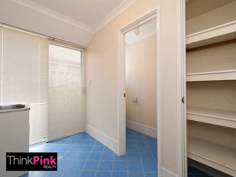 13 Grantham Place, Carlisle WA 6101