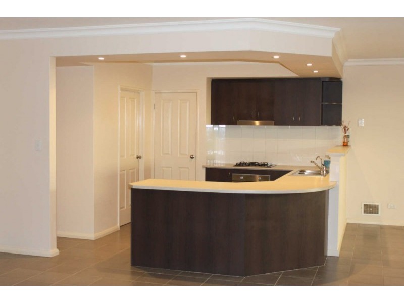 121B Raleigh Street, Carlisle WA 6101