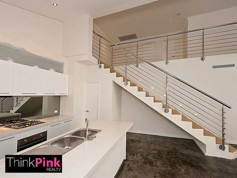 2/76 Gladstone Road, Rivervale WA 6103