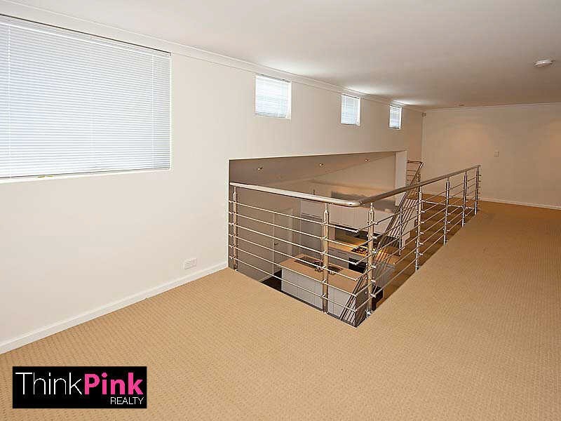 2/76 Gladstone Road, Rivervale WA 6103