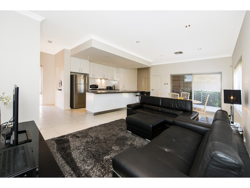 27C Gresham Street, Victoria Park WA 6100