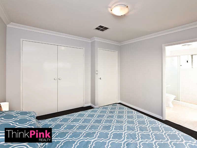 1/278 Wharf Street, Queens Park WA 6107