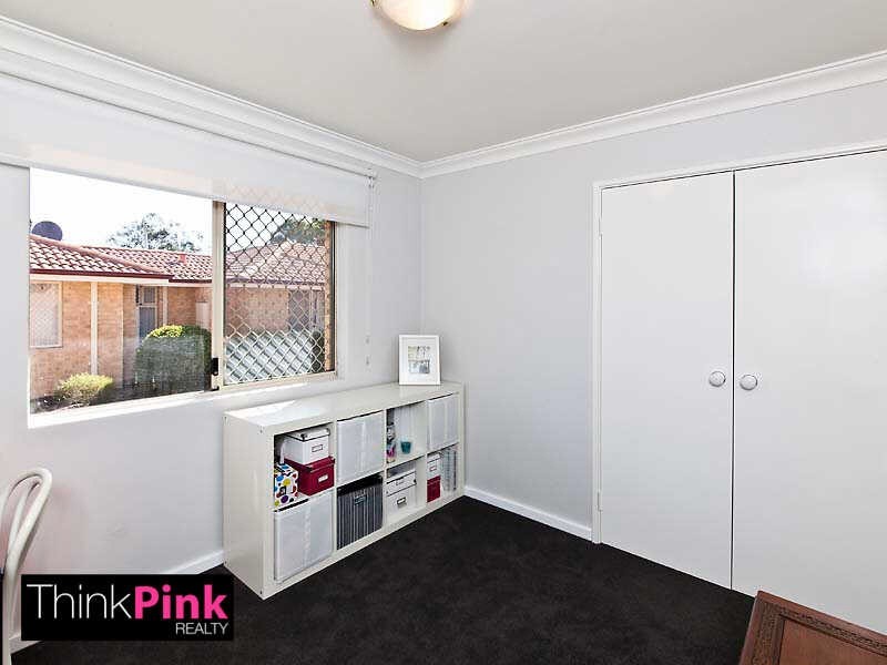 1/278 Wharf Street, Queens Park WA 6107