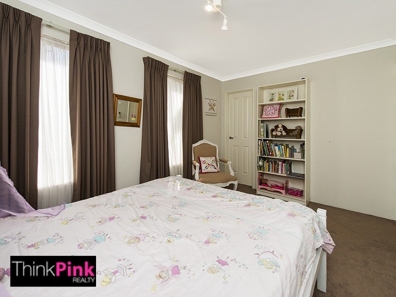 9A Martin Avenue, Rivervale WA 6103