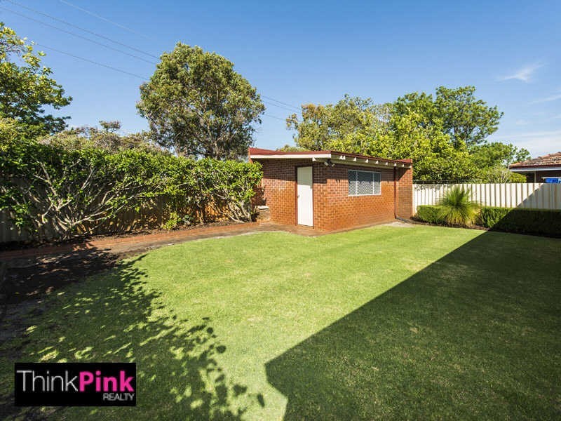52 Galaxy Way, Carlisle WA 6101