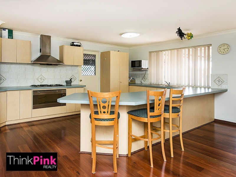 55 Sugarwood Drive, Thornlie WA 6108