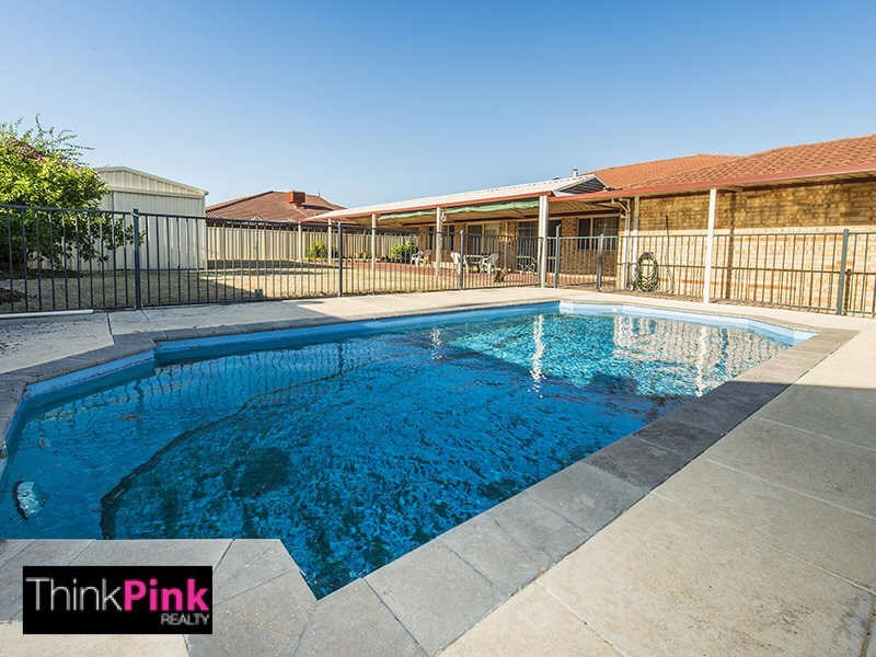 55 Sugarwood Drive, Thornlie WA 6108