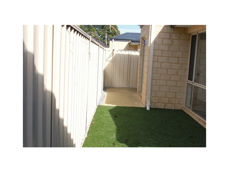 5/30 Grey Street, Cannington WA 6107