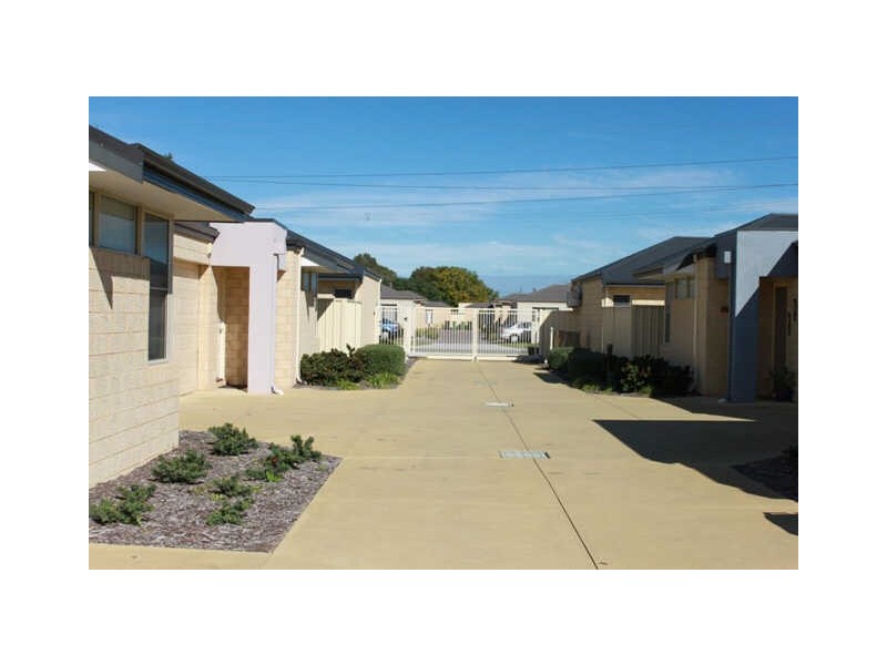 5/30 Grey Street, Cannington WA 6107