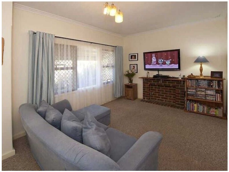 33 Arlunya Avenue, Belmont WA 6104