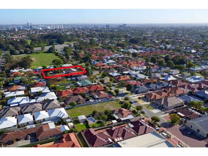 25 Planet Street, Carlisle WA 6101