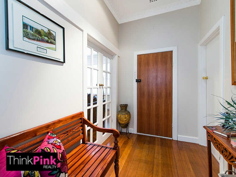 25 Planet Street, Carlisle WA 6101