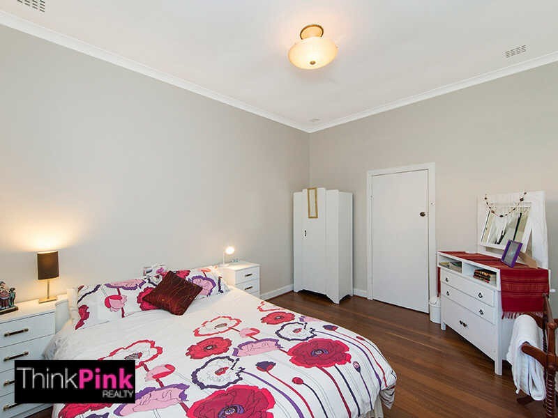 25 Planet Street, Carlisle WA 6101