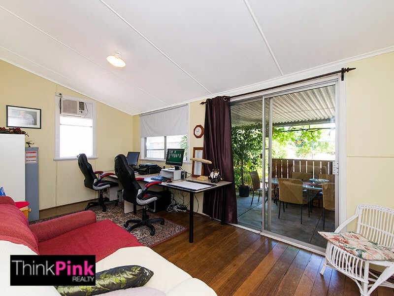 25 Planet Street, Carlisle WA 6101