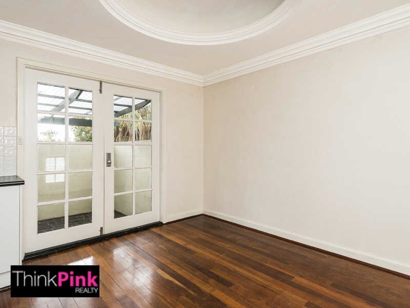 222 Streich Avenue, Armadale WA 6112