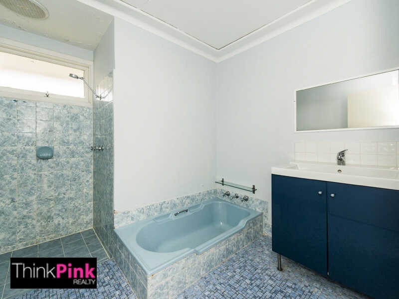 222 Streich Avenue, Armadale WA 6112