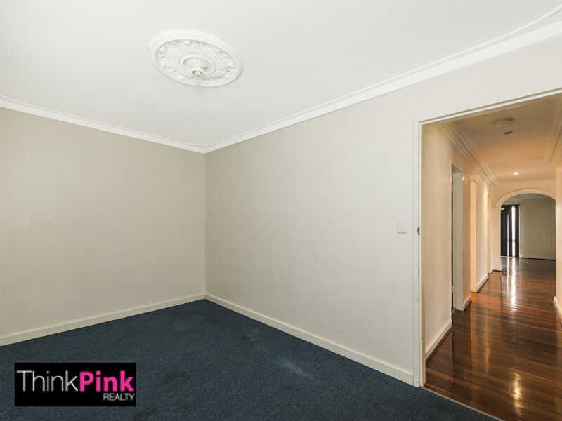 222 Streich Avenue, Armadale WA 6112