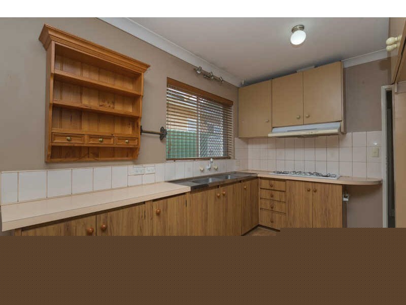 85 Arlunya Avenue, Cloverdale WA 6105